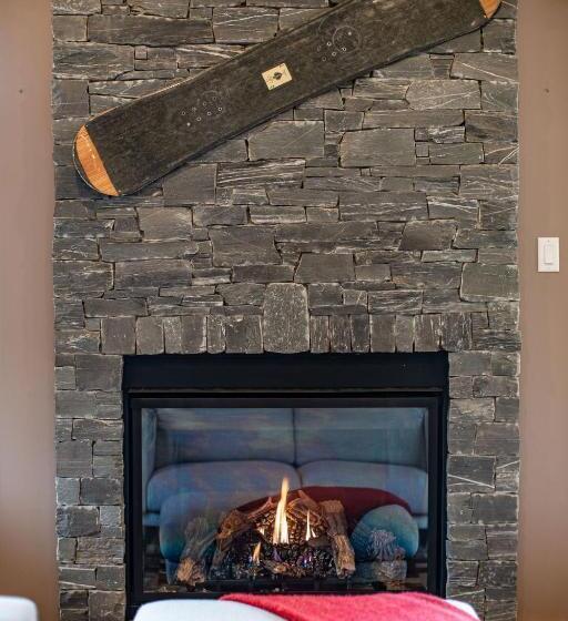 Aspen Lodge By Revelstoke Vacations