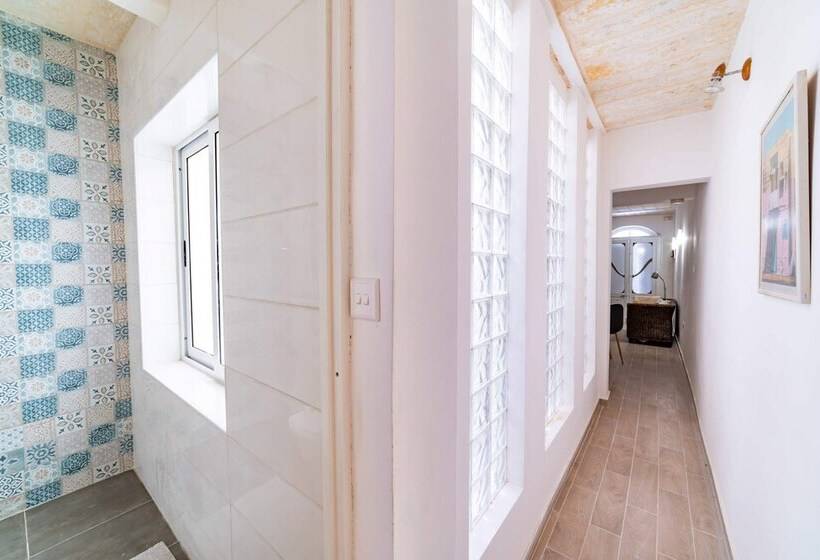 Central Valletta Townhouse Hosted By Sweetstay