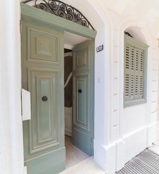 Central Valletta Townhouse Hosted By Sweetstay