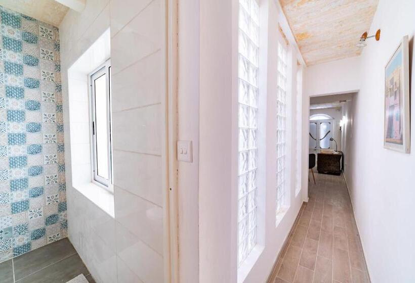 Central Valletta Townhouse Hosted By Sweetstay
