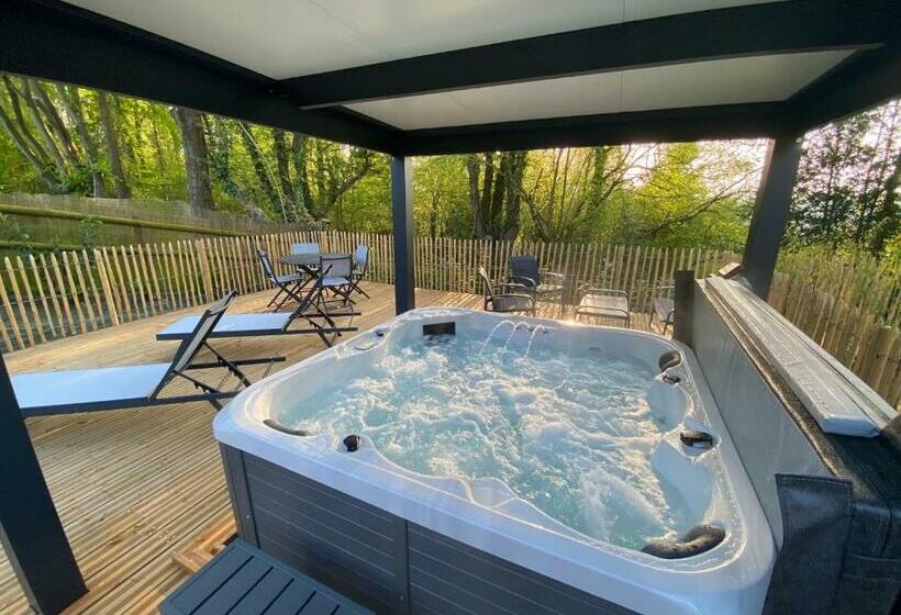 Domaine Du Gros Chêne   Terrasses Avec Jacuzzis Privatifs