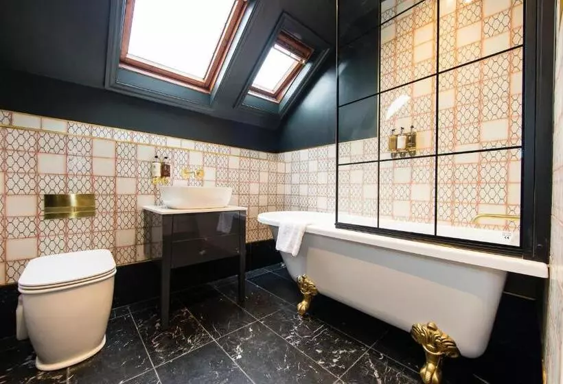 Dragon Villas By Maison Parfaite   Luxury Studios & Apartments   Harrogate