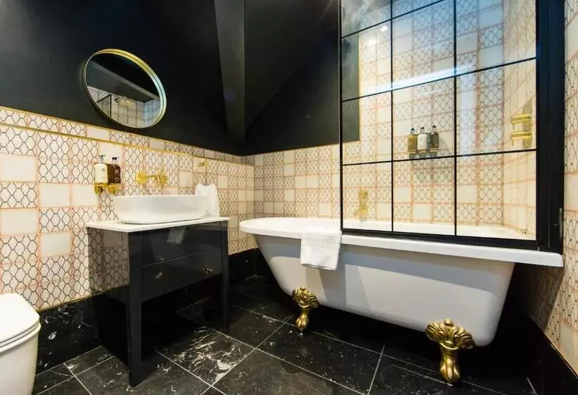 Dragon Villas By Maison Parfaite   Luxury Studios & Apartments   Harrogate