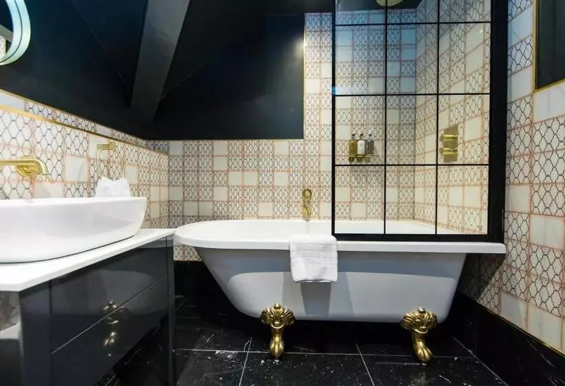 Dragon Villas By Maison Parfaite   Luxury Studios & Apartments   Harrogate