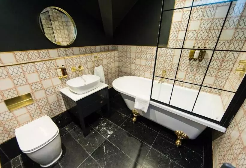 Dragon Villas By Maison Parfaite   Luxury Studios & Apartments   Harrogate