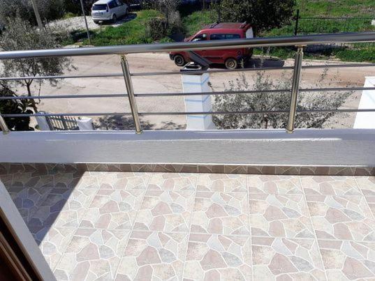 בית מלון כפרי Vila Shuka Ksamil