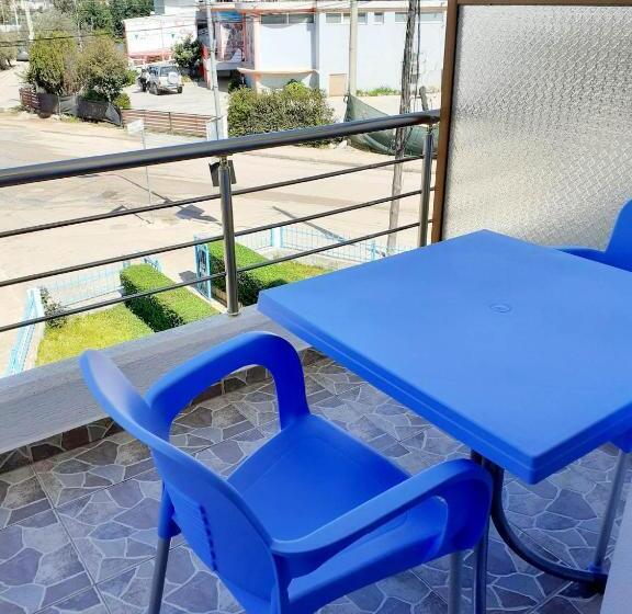 בית מלון כפרי Vila Shuka Ksamil