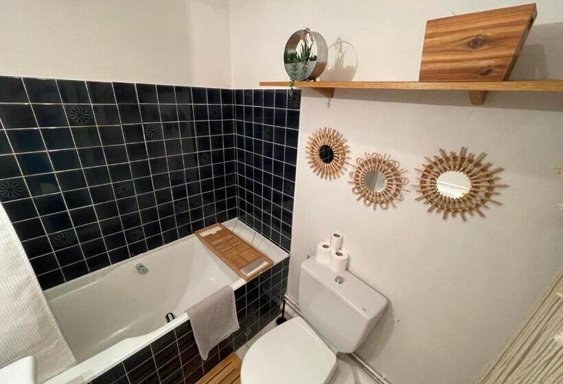 Le Patio, Coeur De Ville Avec Garage Et Jardin