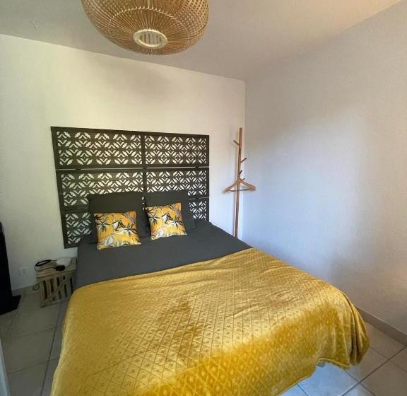 Le Patio, Coeur De Ville Avec Garage Et Jardin