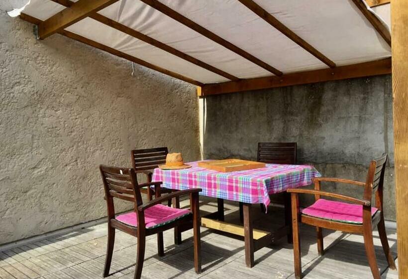 Les Pieds Dans L Eau Gîte L Estancot Plage Privée