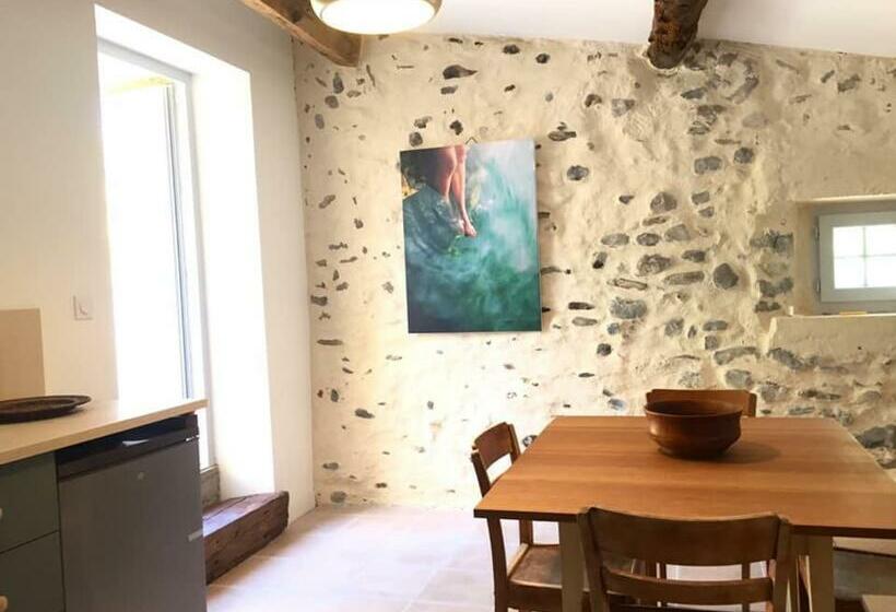 Les Pieds Dans L Eau Gîte L Estancot Plage Privée