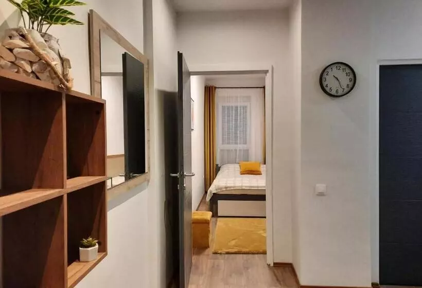 Lezser Apartman