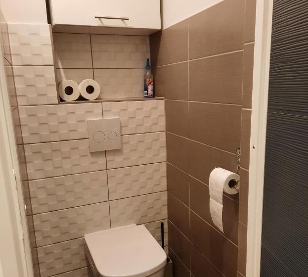 Lezser Apartman