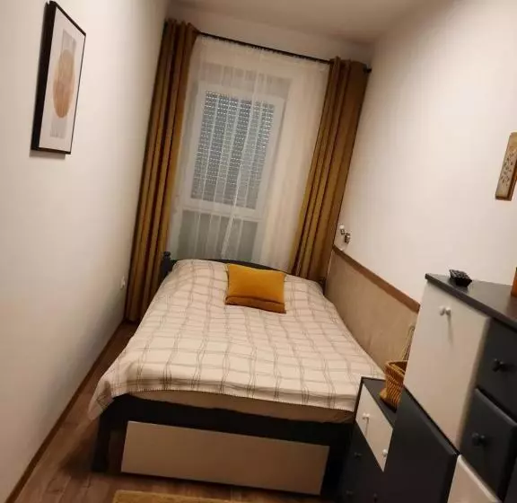 Lezser Apartman