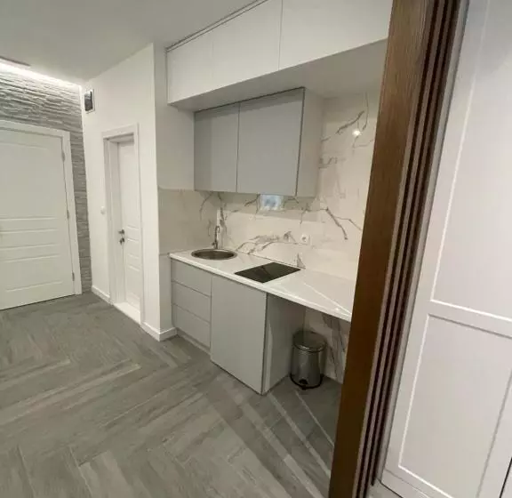 Mirage Apartments