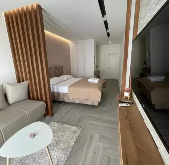 Mirage Apartments