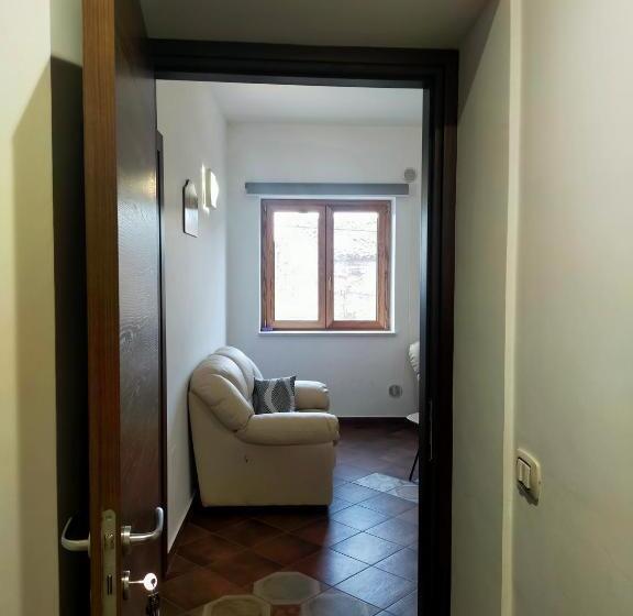 펜션 B&b La Rusticheria