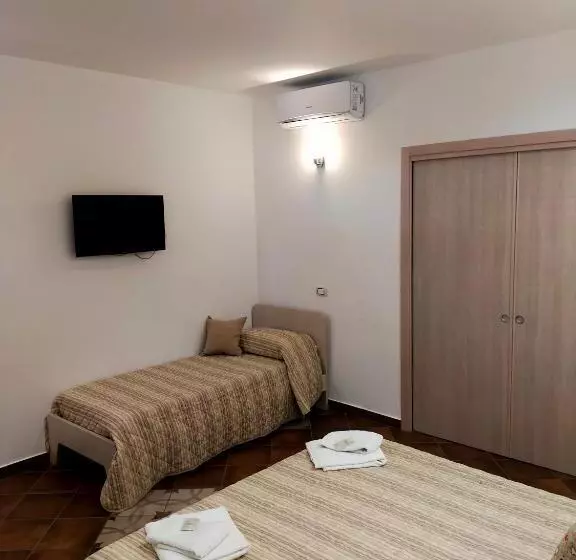 ペンション B&b La Rusticheria