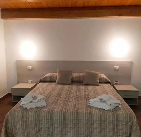 ペンション B&b La Rusticheria