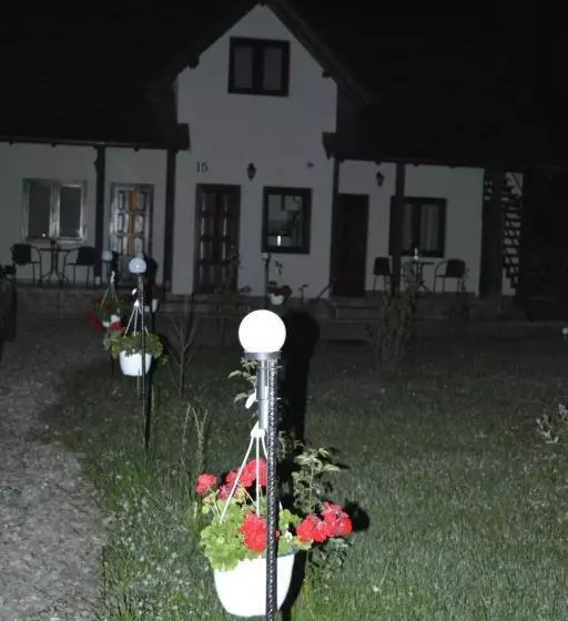 پانسیون Casa Muskátli Vendégház