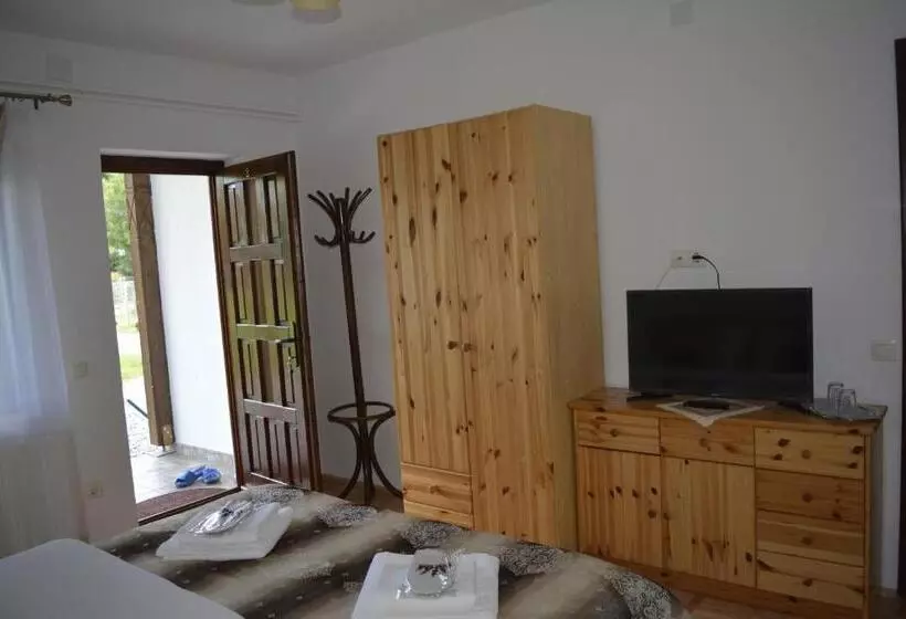 پانسیون Casa Muskátli Vendégház