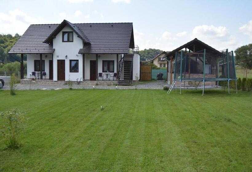 پانسیون Casa Muskátli Vendégház