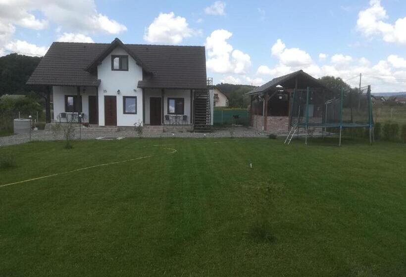 پانسیون Casa Muskátli Vendégház