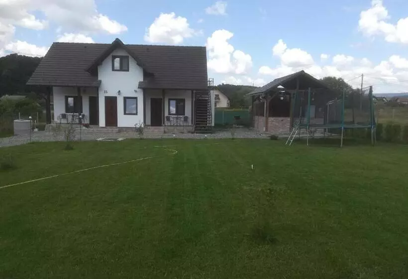 پانسیون Casa Muskátli Vendégház