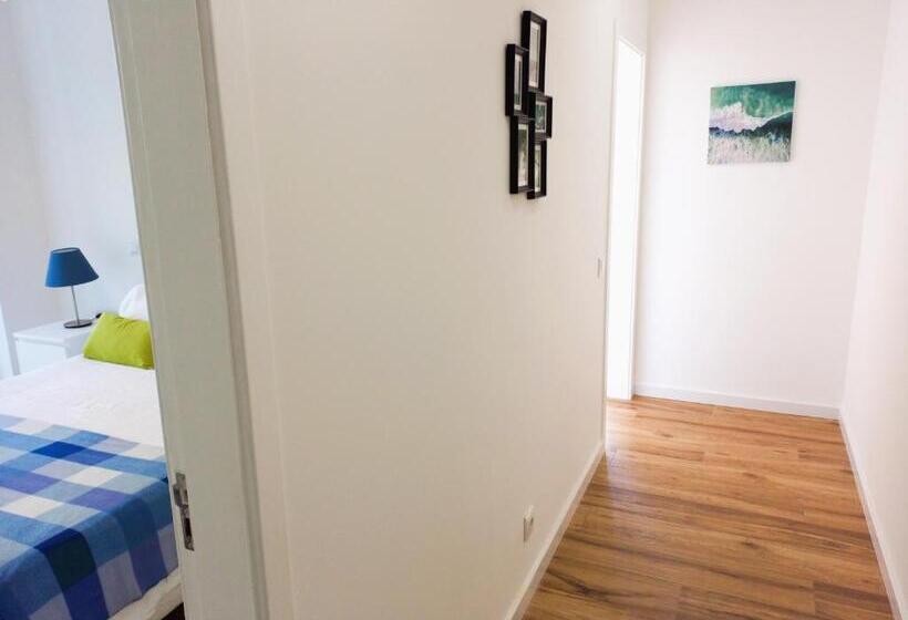 White Pearl Apartment Central Confy Spacious