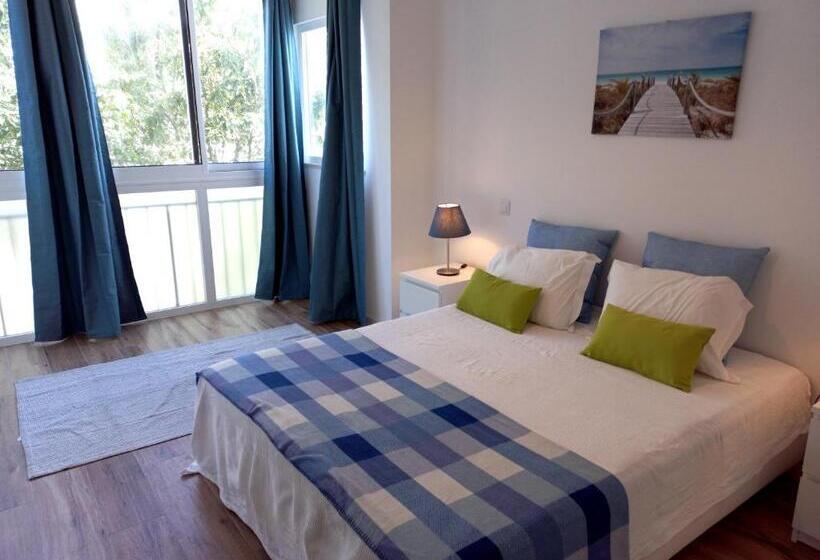 White Pearl Apartment Central Confy Spacious