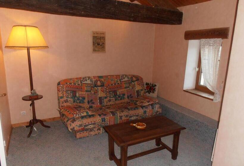 مبيت وإفطار La Platière