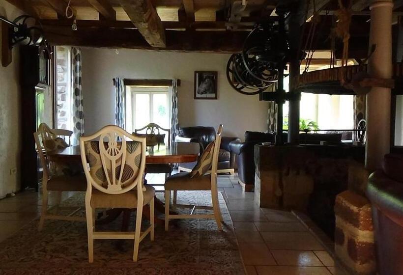 Bed and Breakfast Le Moulin Du Cluzeau