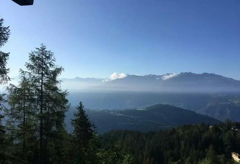 ベッドアンドブレックファースト Pension Les Audannes