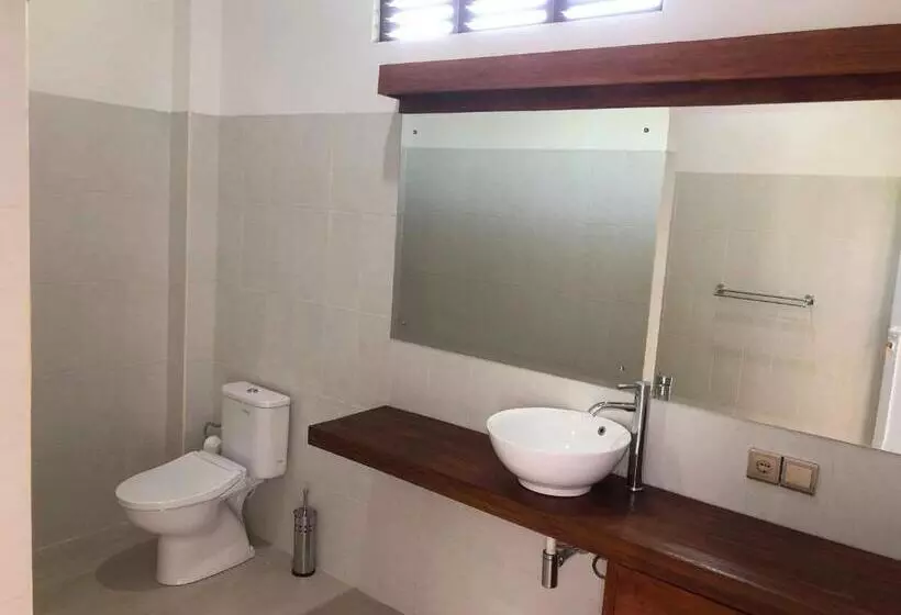 Aamiaismajoitus (B&B) Vila Troja Kubu