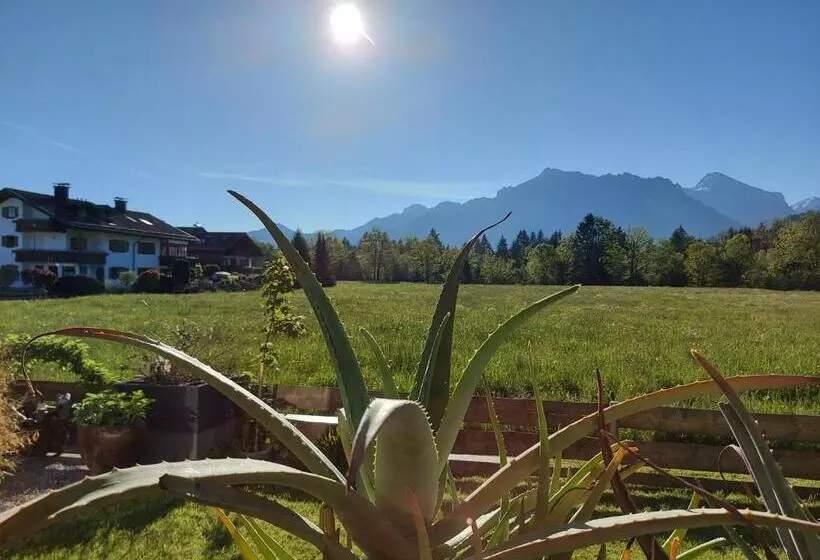 Ferienwohnung Herzstück Im Haus Schlossblick