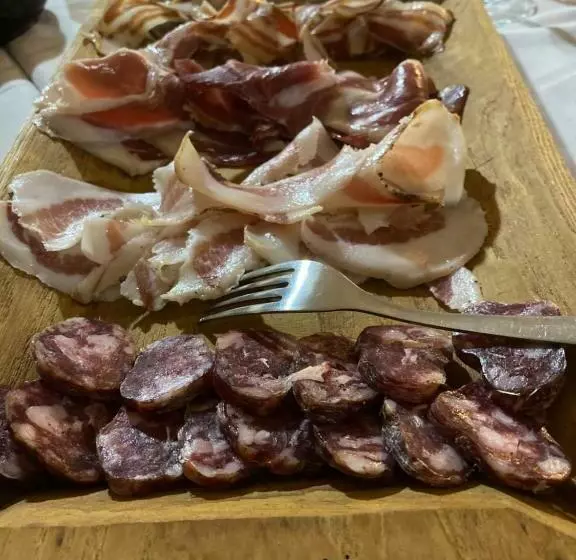 ホテル Agriturismo Pranu