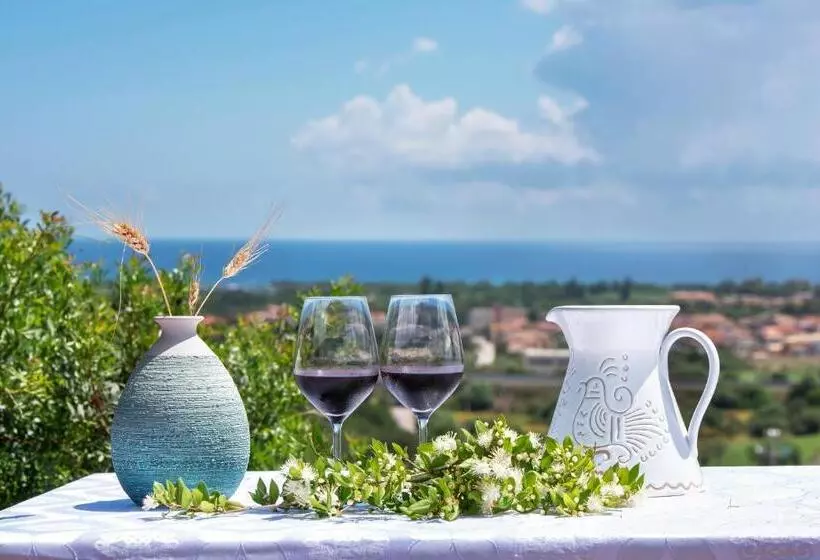 ホテル Agriturismo Sorres