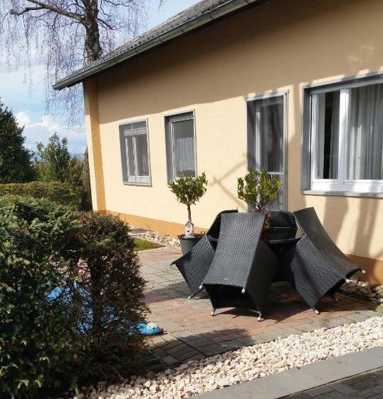 Отель Ferienwohnung Rombachs Spatzennest