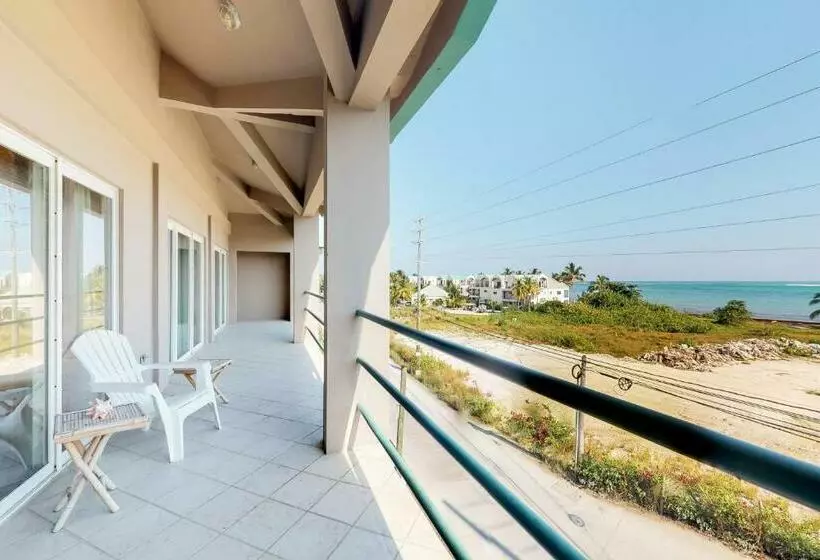 هتل Suite C303 Mara Laguna