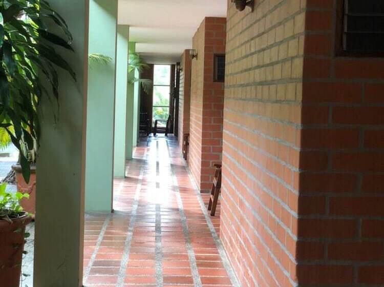 Hotel Y Restaurante Mesón Del Gitano