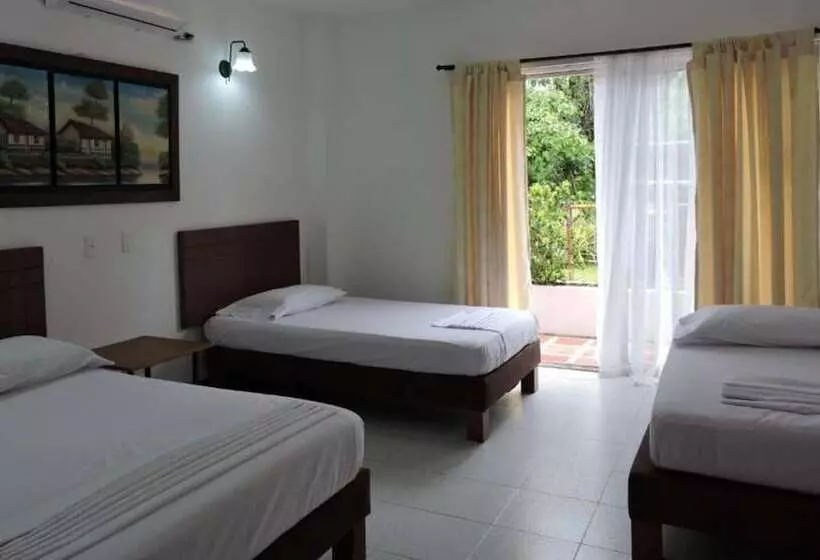 Hotelli Y Restaurante Mesón Del Gitano