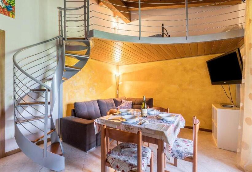 La Collina Garda Lake