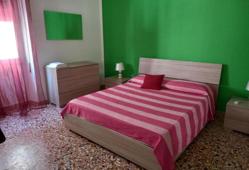 بنسيون Camere In Affitto