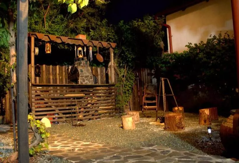 ペンション Casa Cu Smochin | House With The Fig