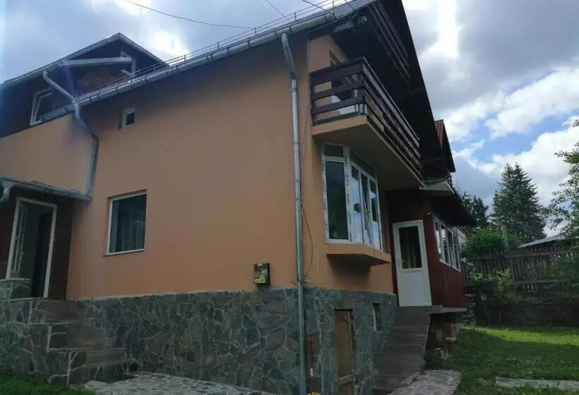 Pensjonat Casa Ddm Daniel