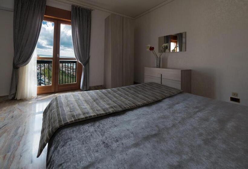 膳宿费 Domus Aurea