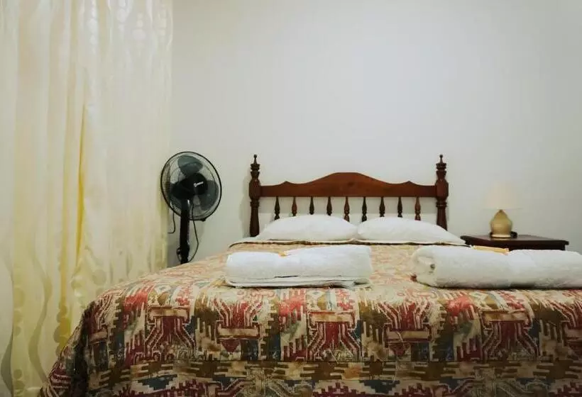 Majatalo Hospedaje El Velero