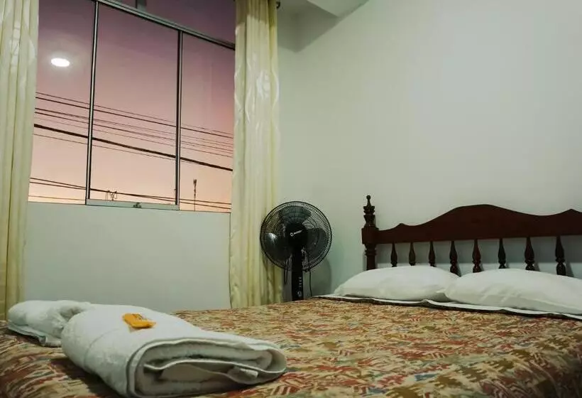 Majatalo Hospedaje El Velero