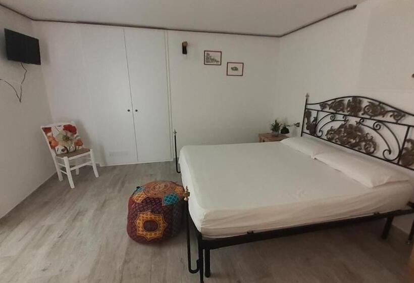 Pensjonat I Nidi Di Colombo