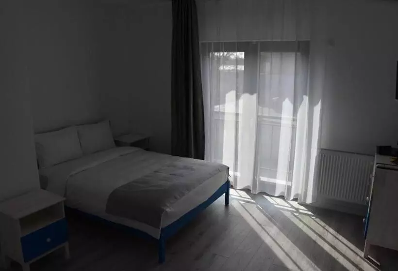 ペンション Memangalia
